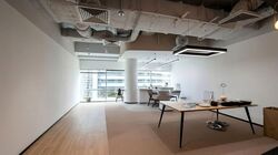 Gateway East (D7), Office #556554461